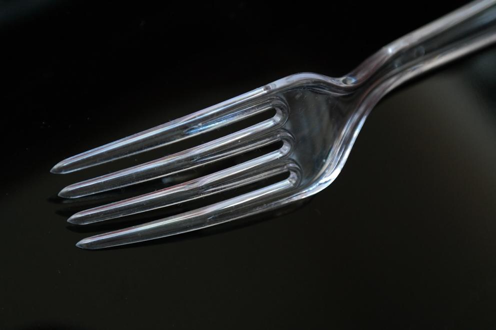 Plastic fork