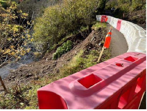 Barriers at road edge at Scammadale