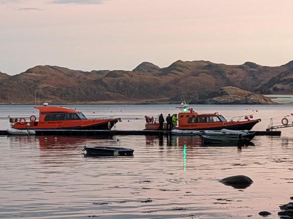 Boat travel from Ardfern