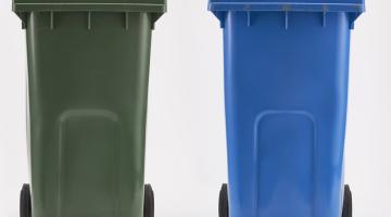  green and blue waste bin